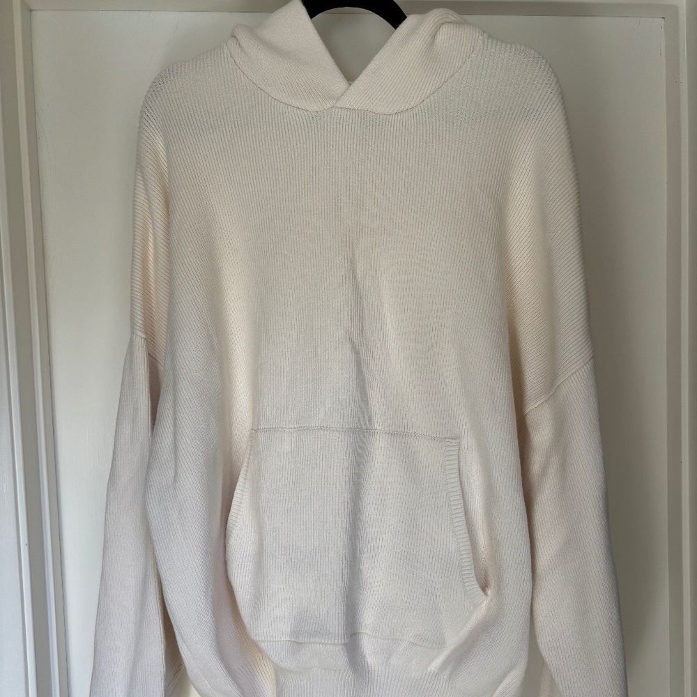 ALO Yoga Scholar Hooded Sweater - Ivory